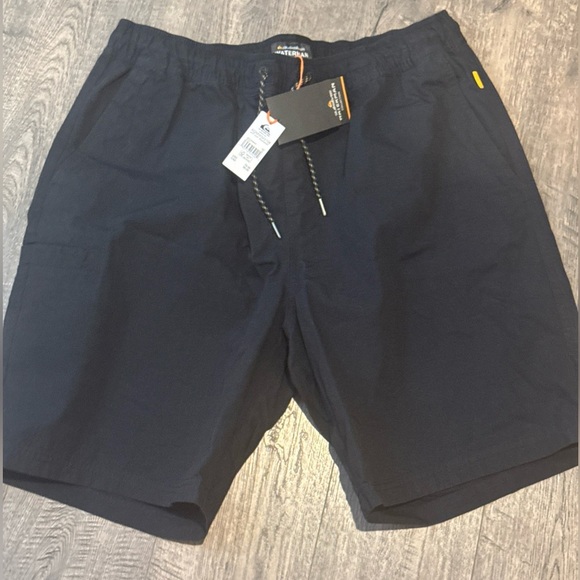 Quicksilver Last Light Walk Shorts XL Waterman Collection New With Tags - Picture 3 of 9